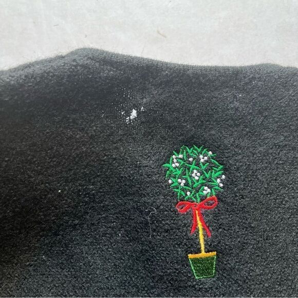 Karen Scott Women's Holiday Wool Cardigan Sweater Black/Green/Red Multi Small - Picture 7 of 8